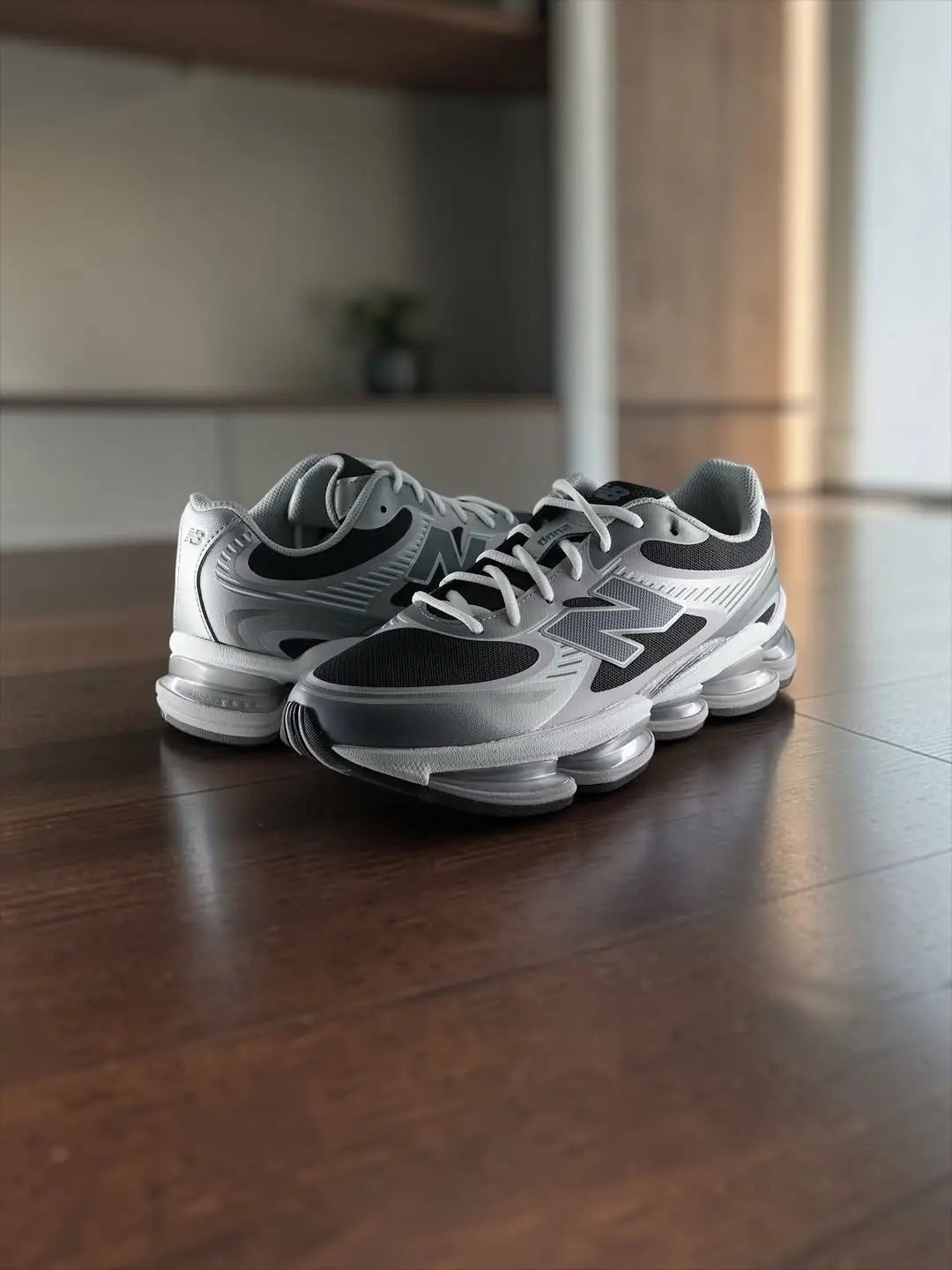 New Balance 2000 Abzorb Silver Metallic 386 Main image