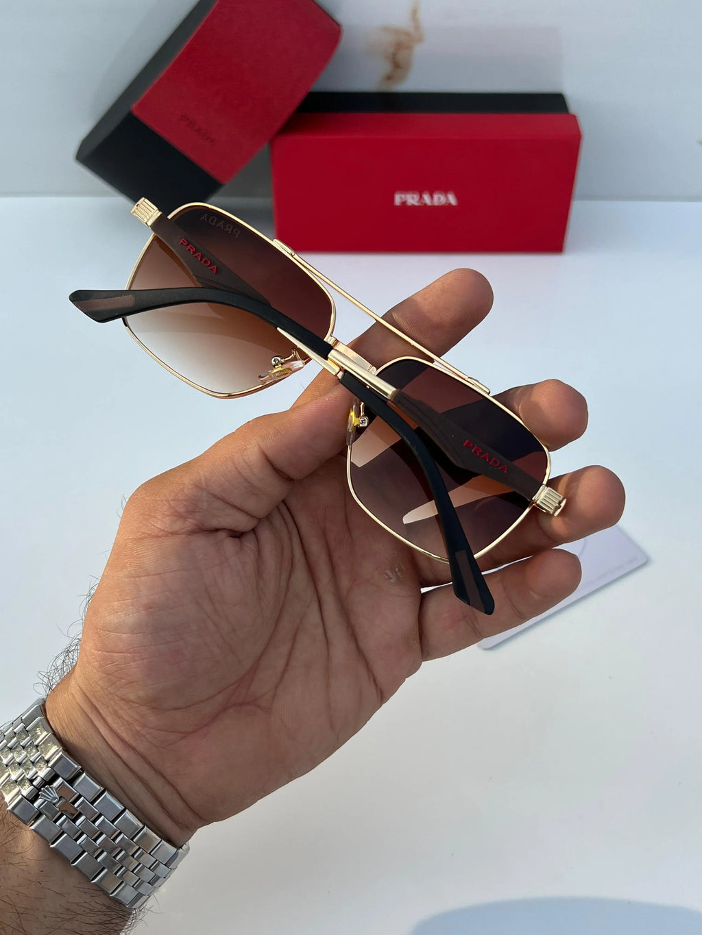 Prada_3764_gold_brown