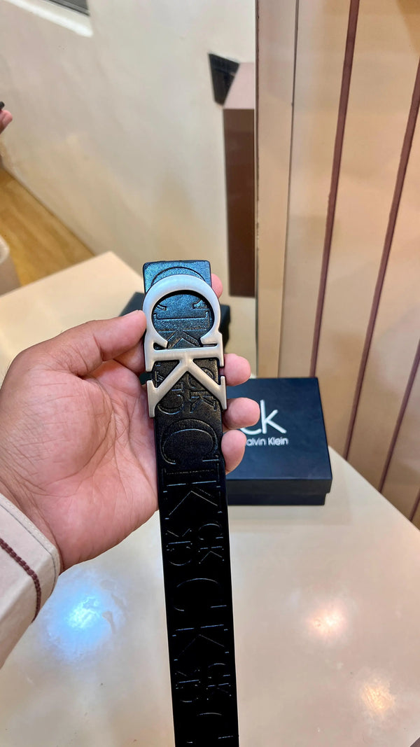 CK CALVIN KLEIN PREMIUM QUALITY EMBOSSED LEATHER BELT WITH OG BOX