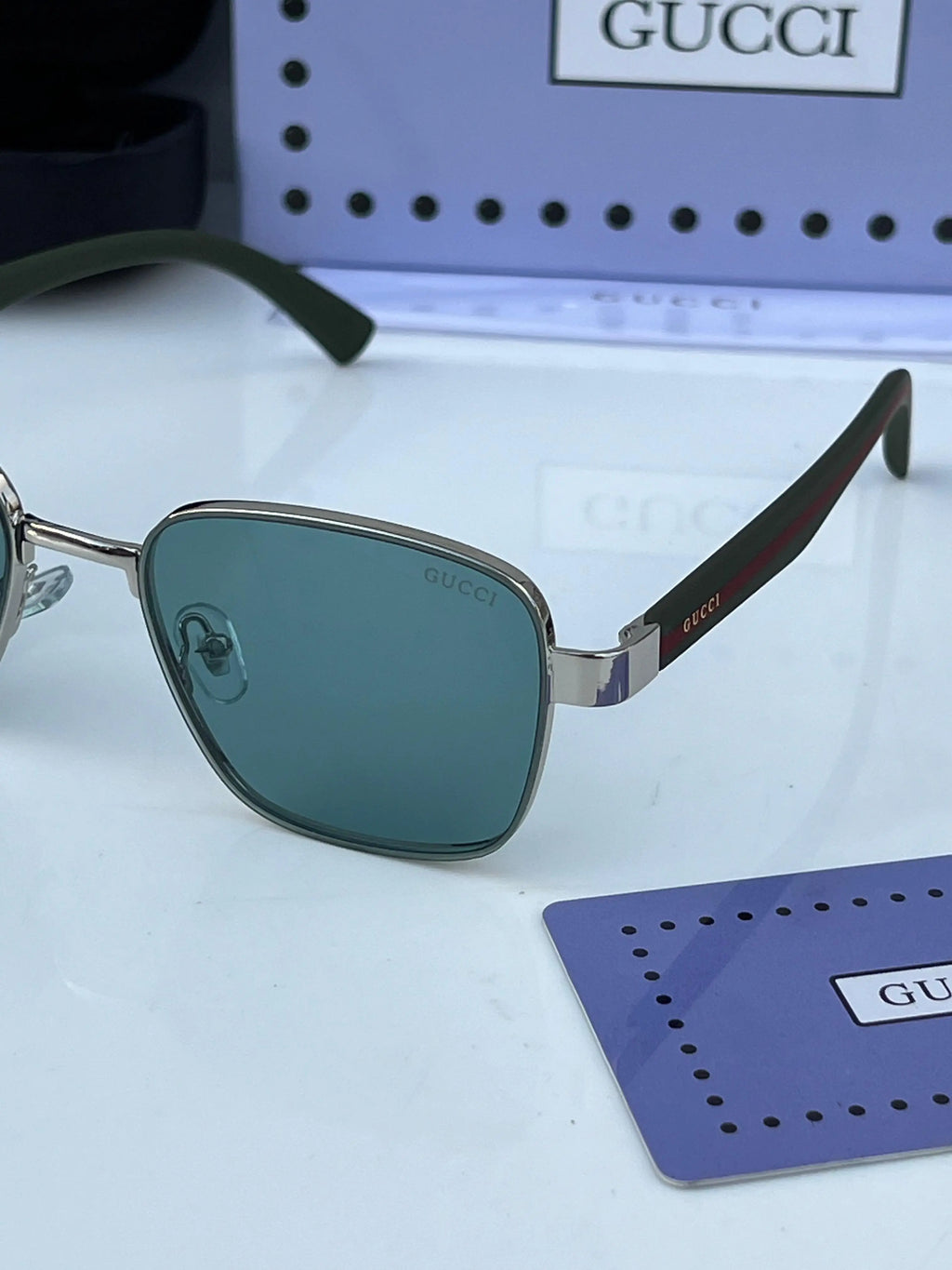 Gucci_983_silver_candy
