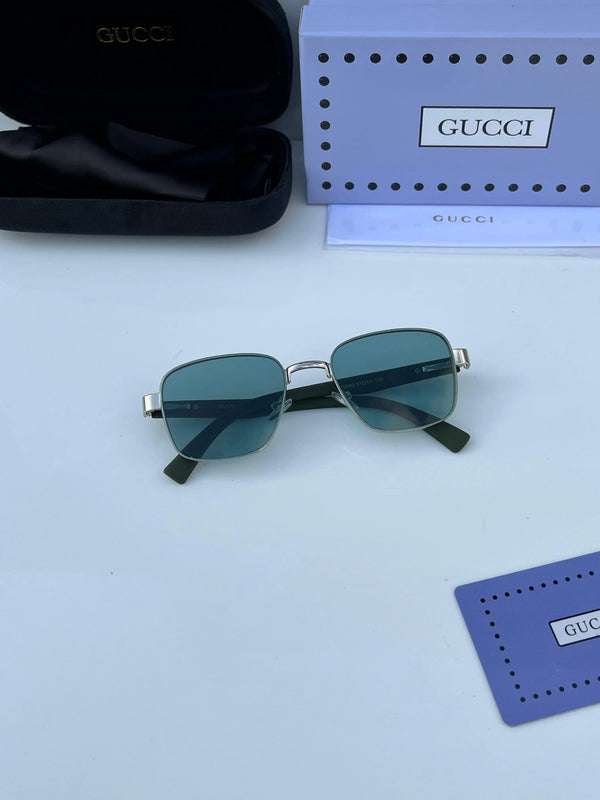 Gucci_983_silver_candy