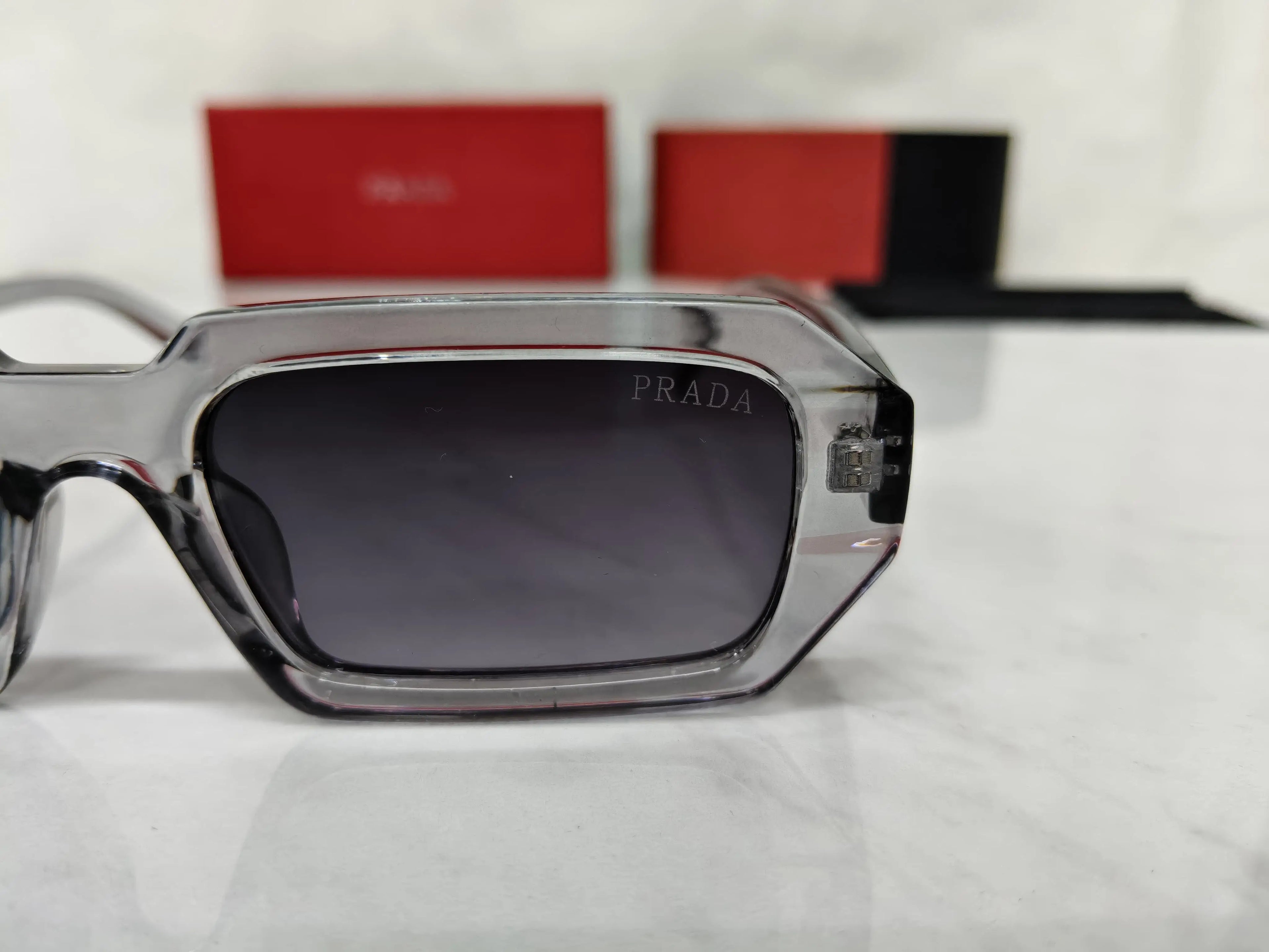 PRADA MILANO  01 LIGHT SMOKE GREY