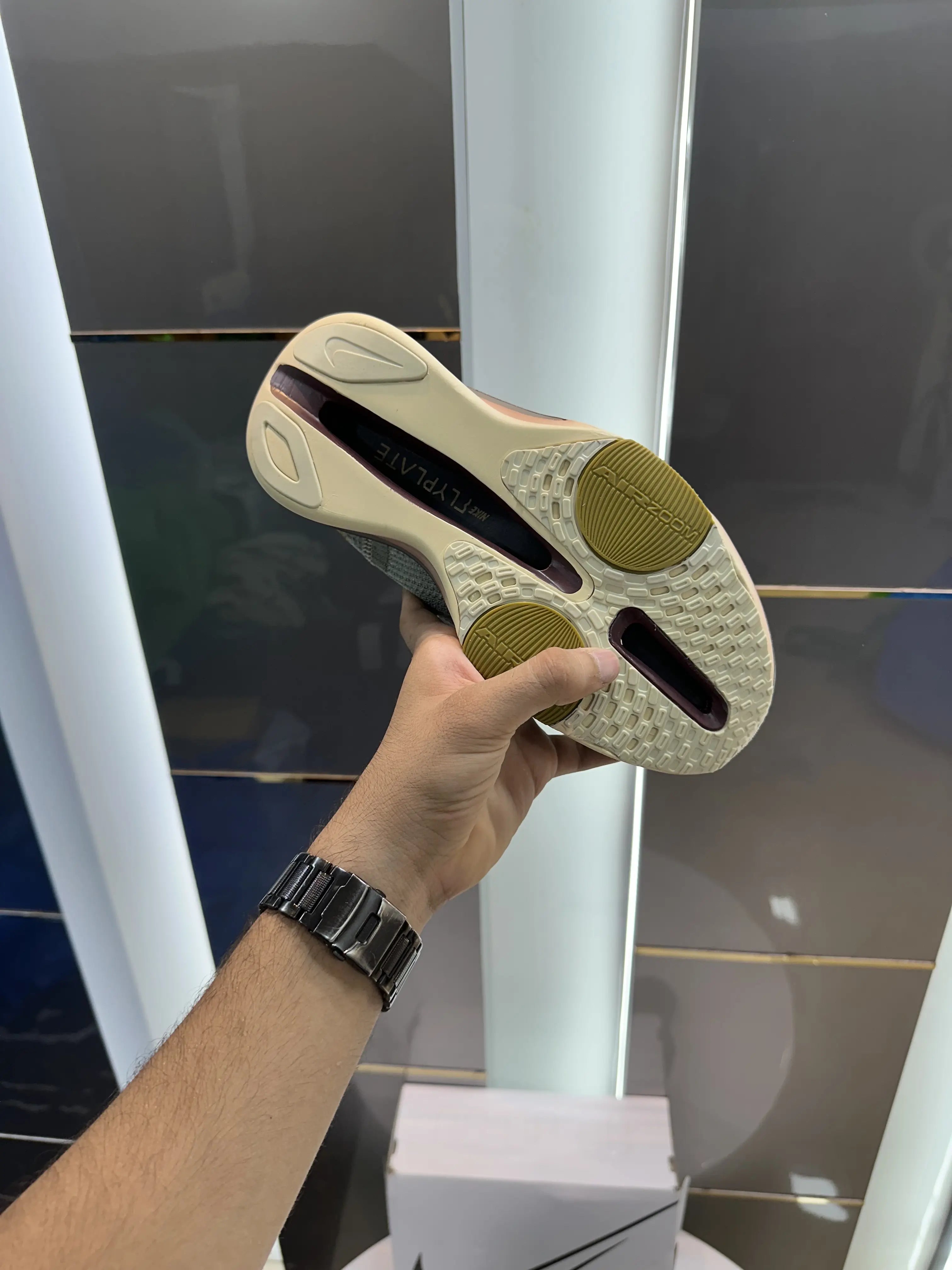 Nike_Alphafly 3 Premium Army Desert Moss