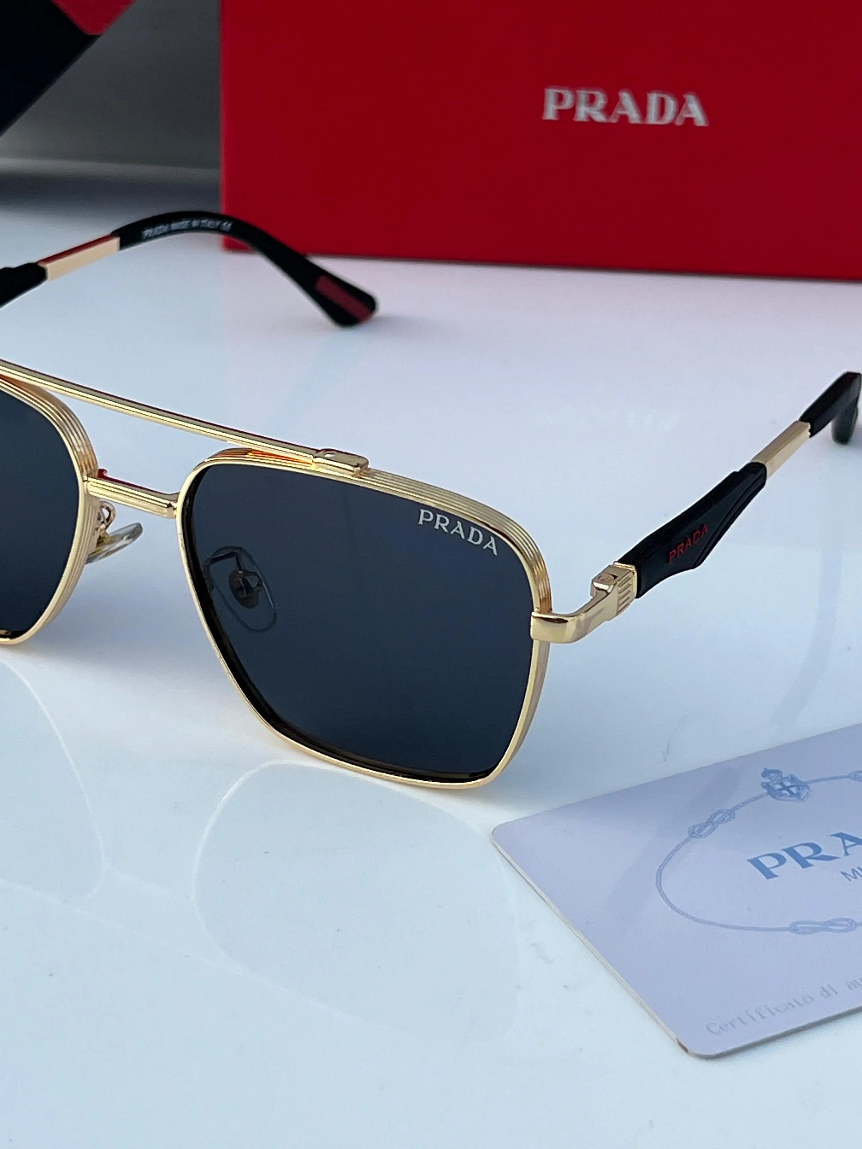 Prada_,3764_gold_black