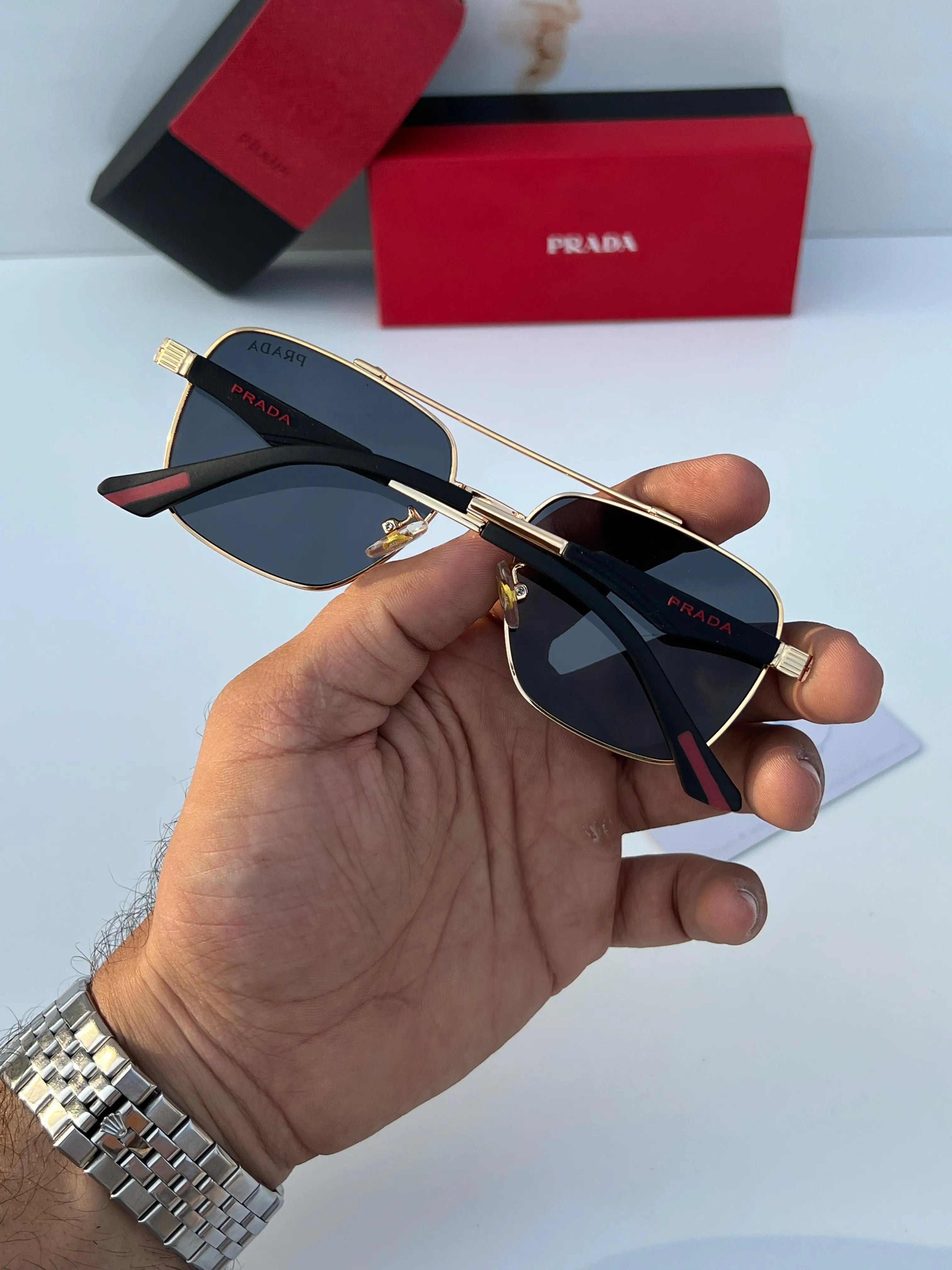 Prada_,3764_gold_black