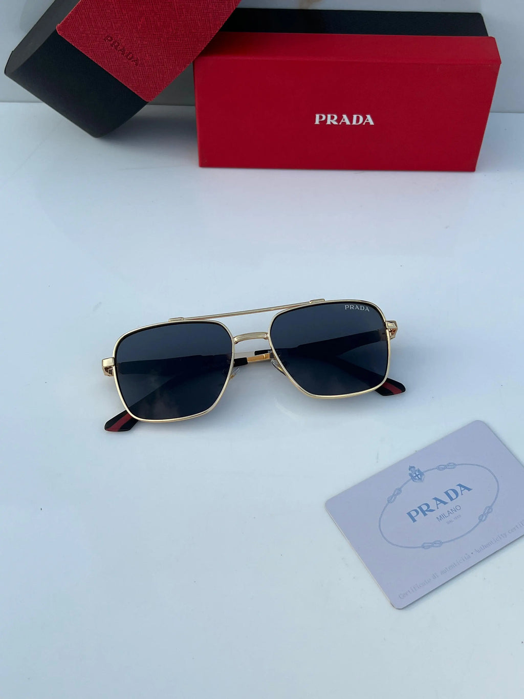 Prada_,3764_gold_black