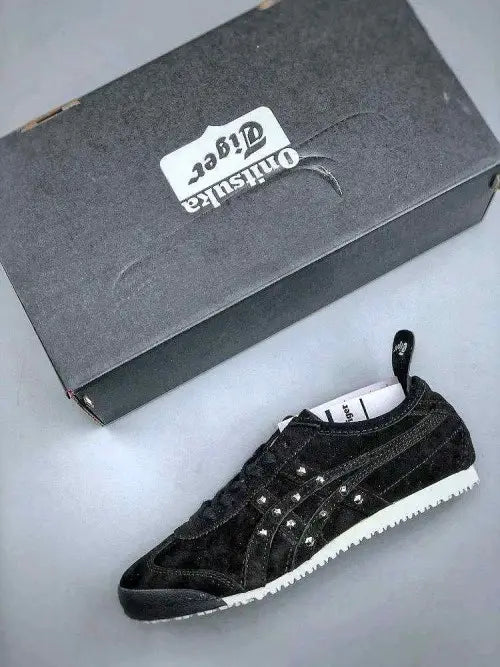 Onitsukaa tiger Mexico 66 SD Crystal black suede (390) fix