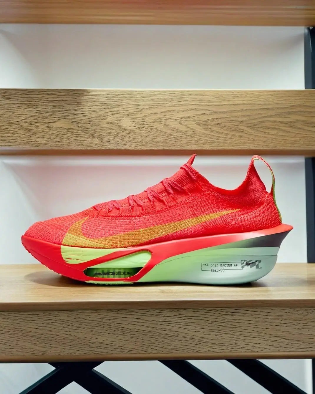 Nike_Zoom Alphafly 3 Bright Crimson Lime Blast