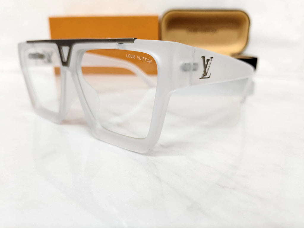 LOUIS VUITTON 1502 CRYSTAL WHITE FRAME