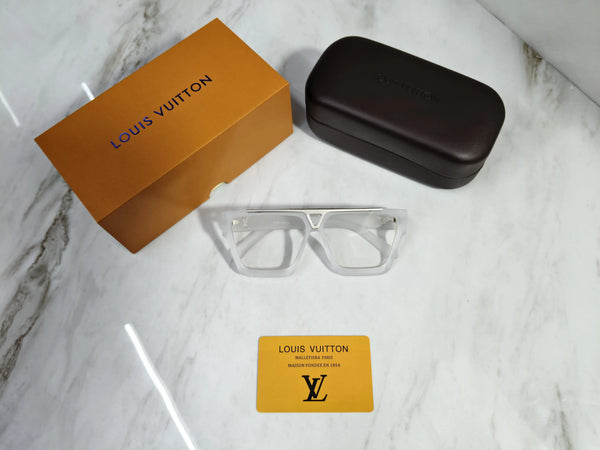 LOUIS VUITTON 1502 CRYSTAL WHITE FRAME