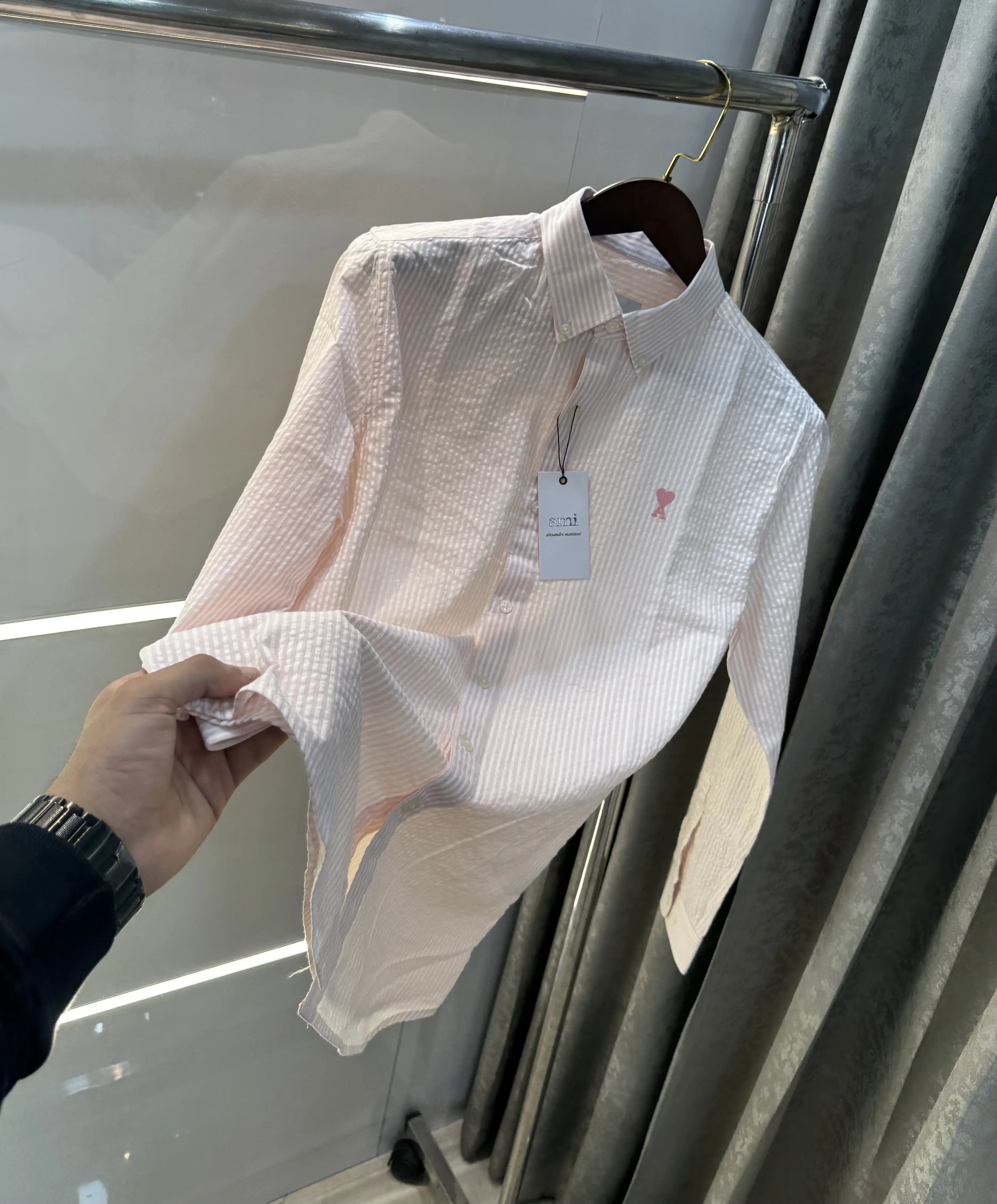 Ami Paris Pink Embroidery Logo Premium Shirt Main image
