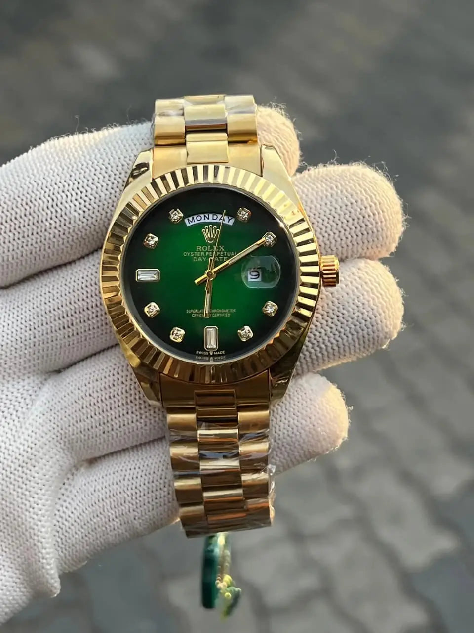Rolex Day Date Diamond Green Gold Main image