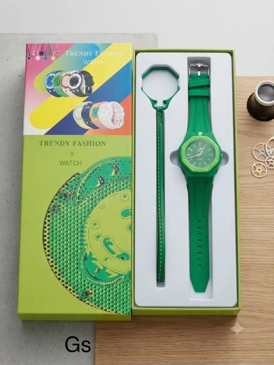 AUDEMARS PIGUET X SWATCH WITH BOX AND STRAP Main image