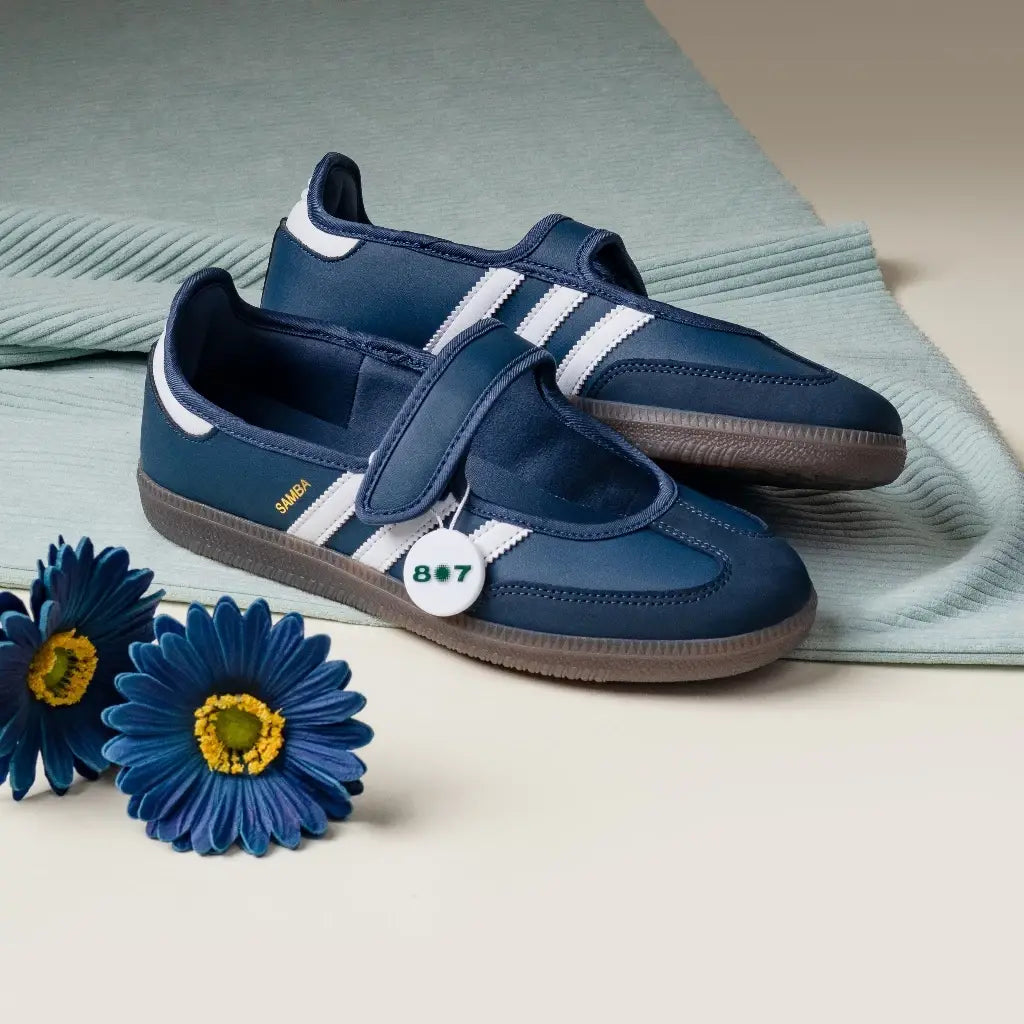 Adidas Samba Jane Blue & White 401 Secondary image