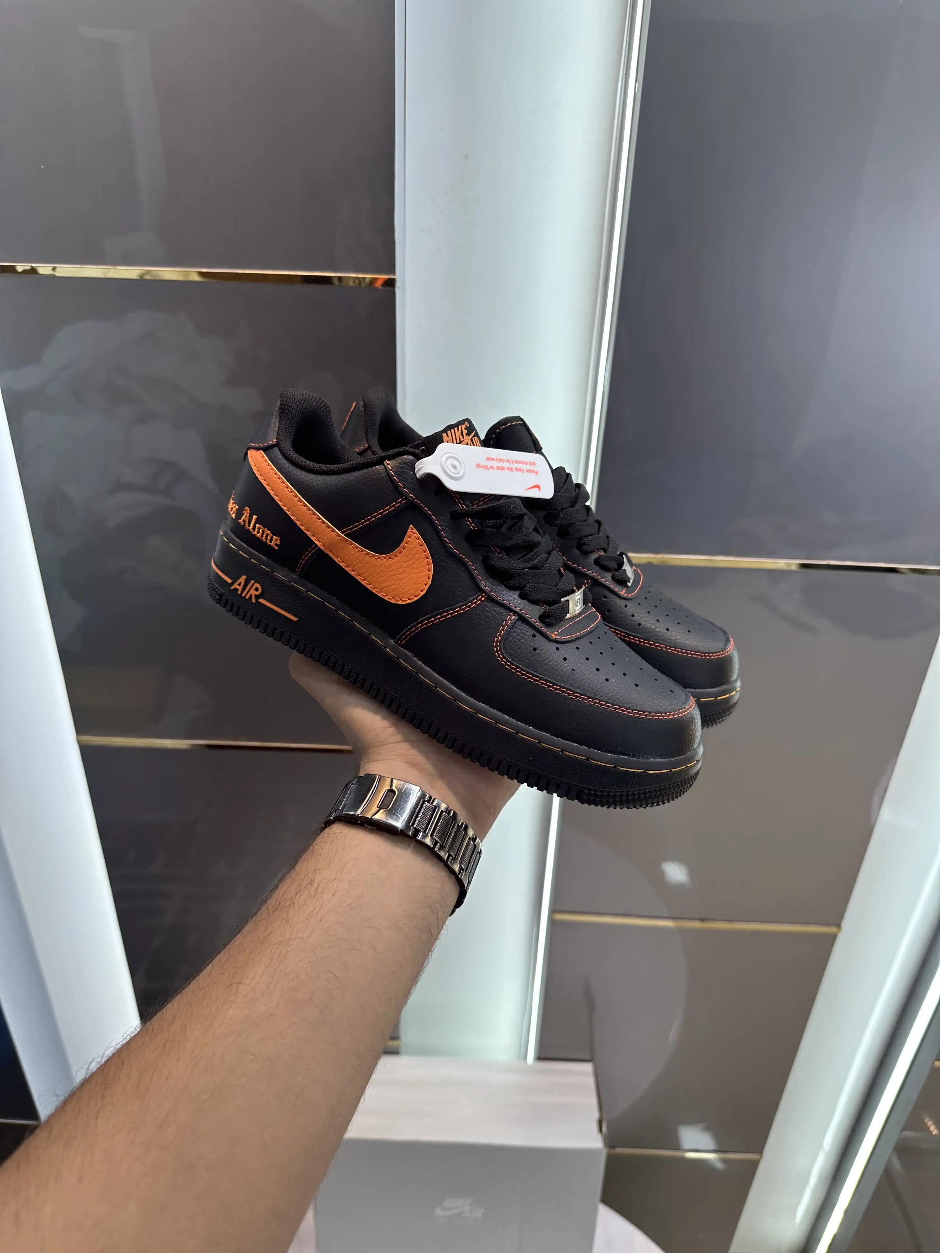 Nike_Airforce 1 Low Vlone Sneakers