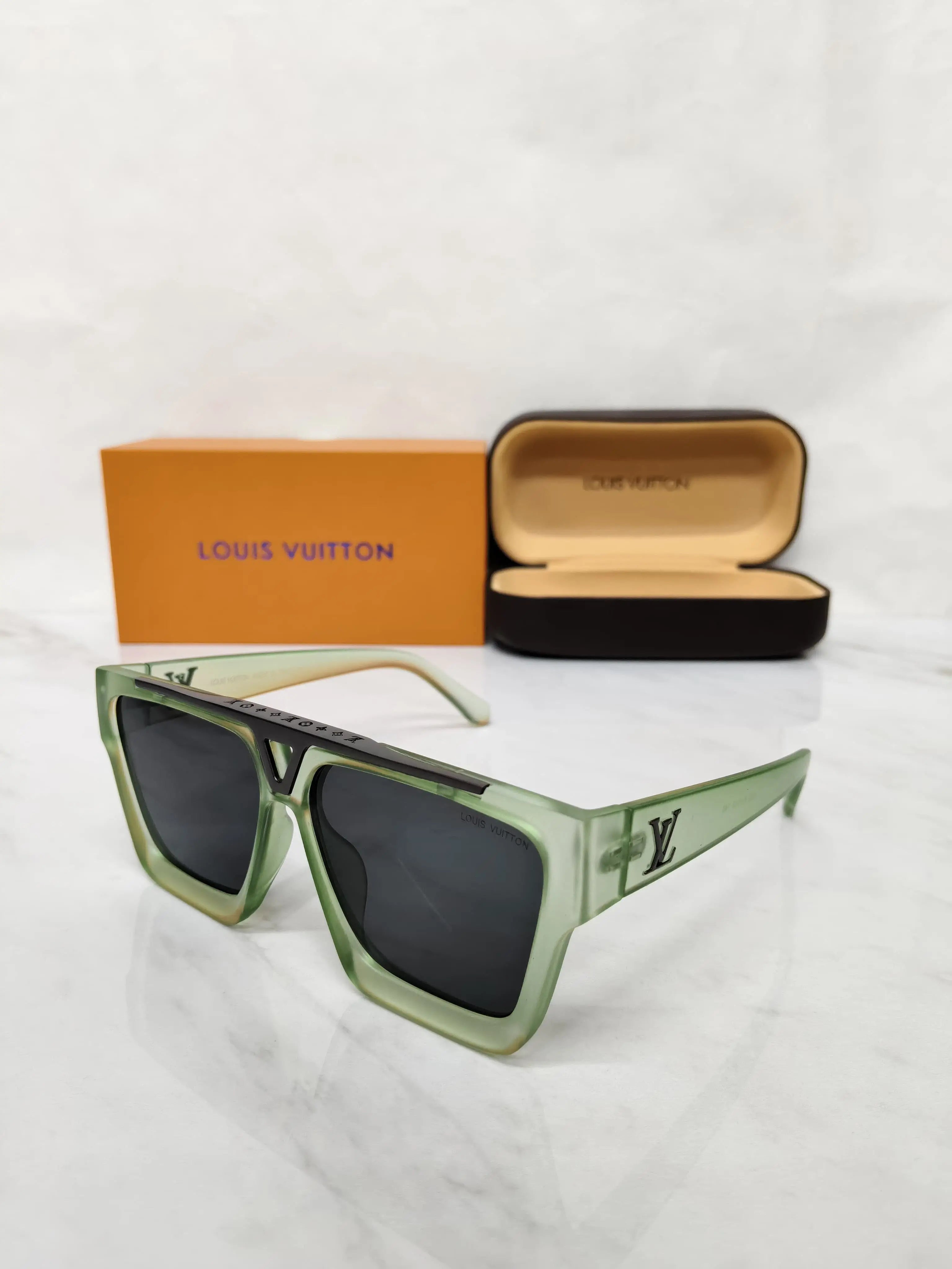 LOUIS VUITTON 1502 FROSTED MINT GREEN