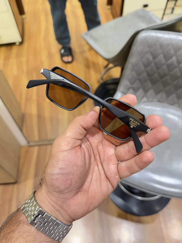 Prada_7381_black_brown