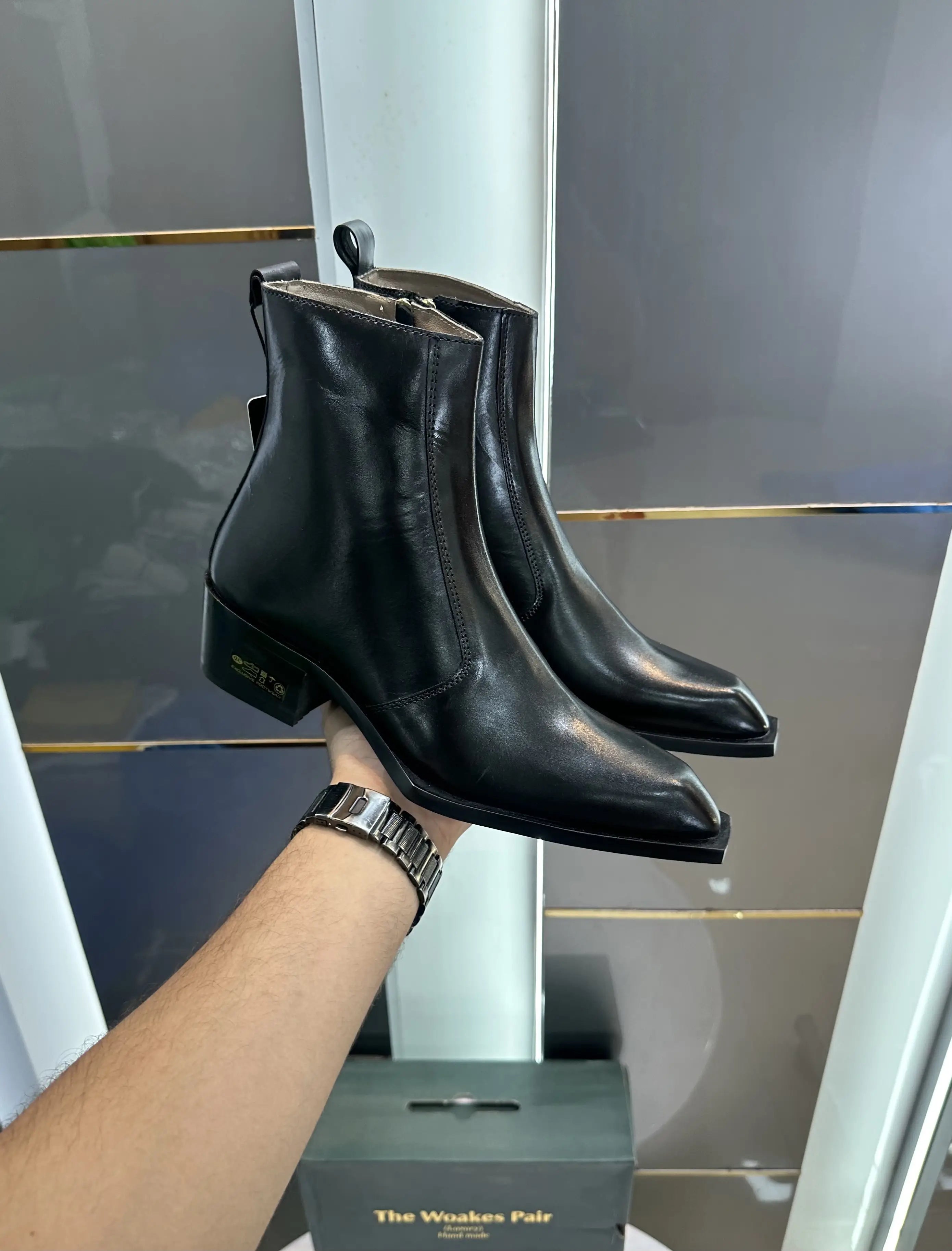 The_Woakes_Pair Luxury Cuban Chelsea Boots Secondary image