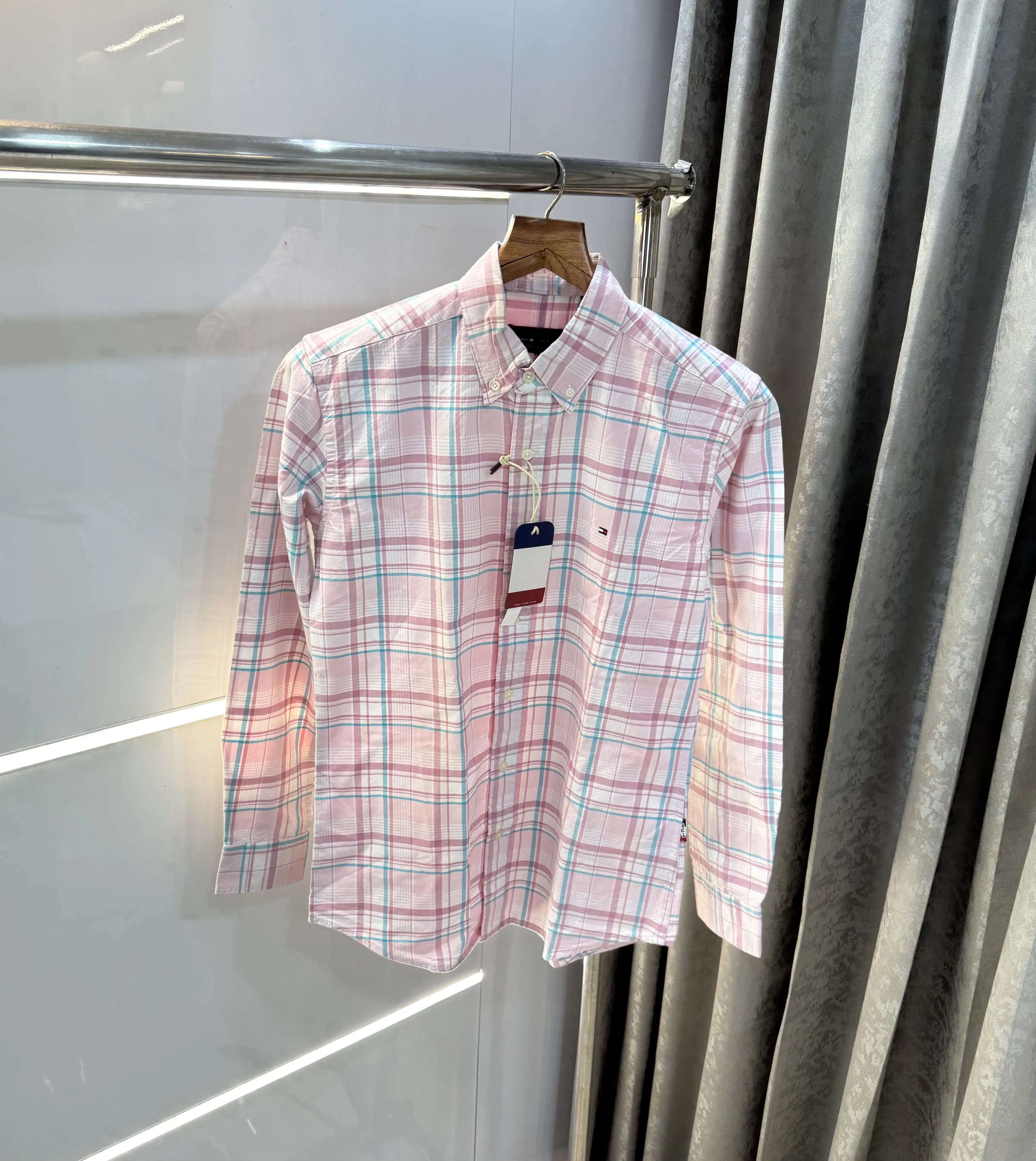Tommy Hilfiger Pink Oxford Premium Shirt Secondary image