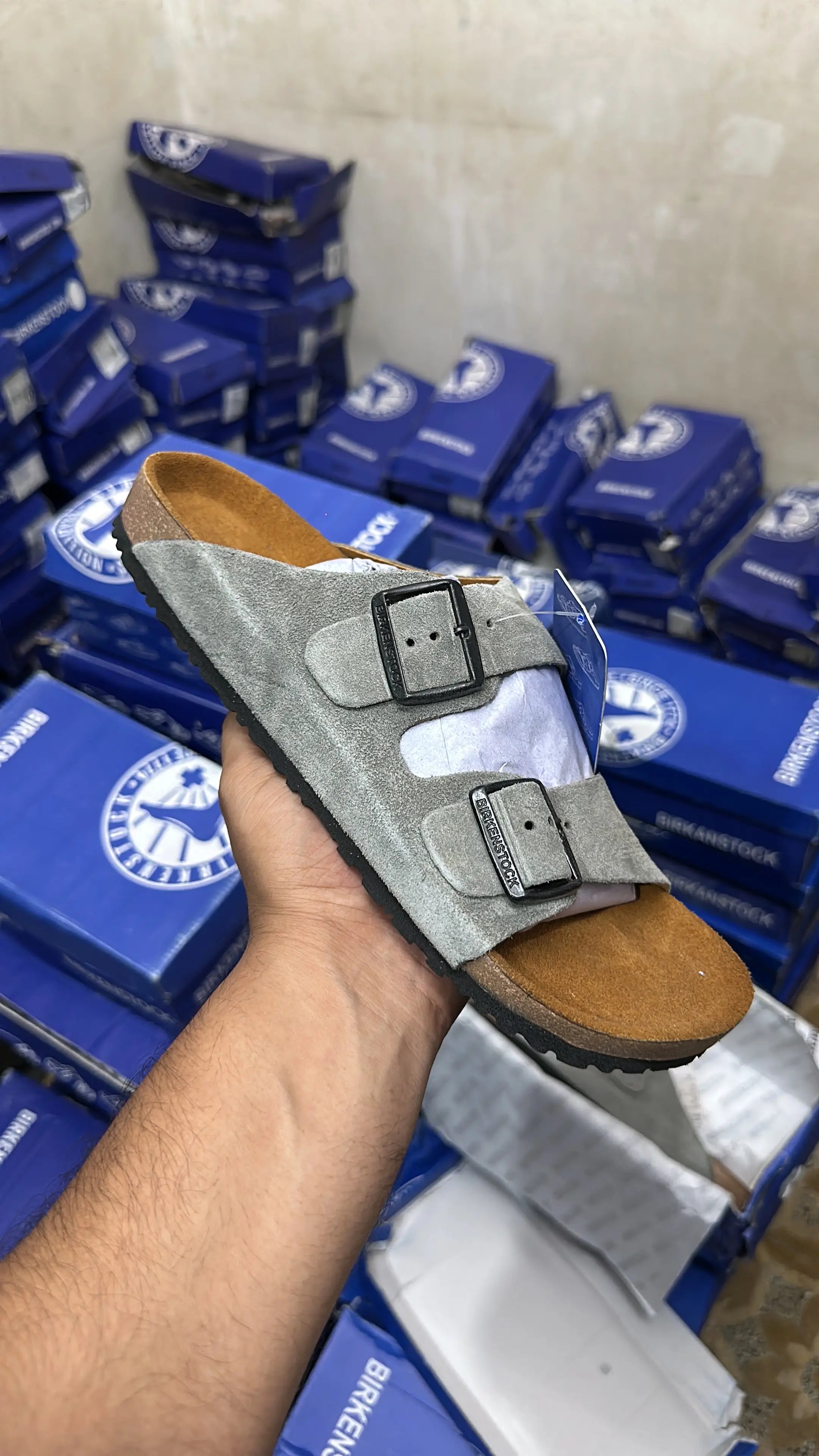 BIRKENSTOCK ARIZONA LIGHT GREY Main image