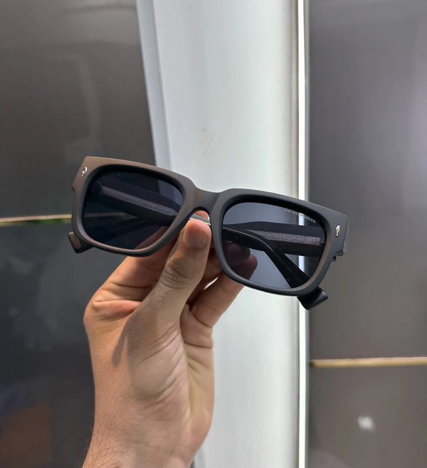 Emporio Arman i All Black Matt Premium Shades 6618