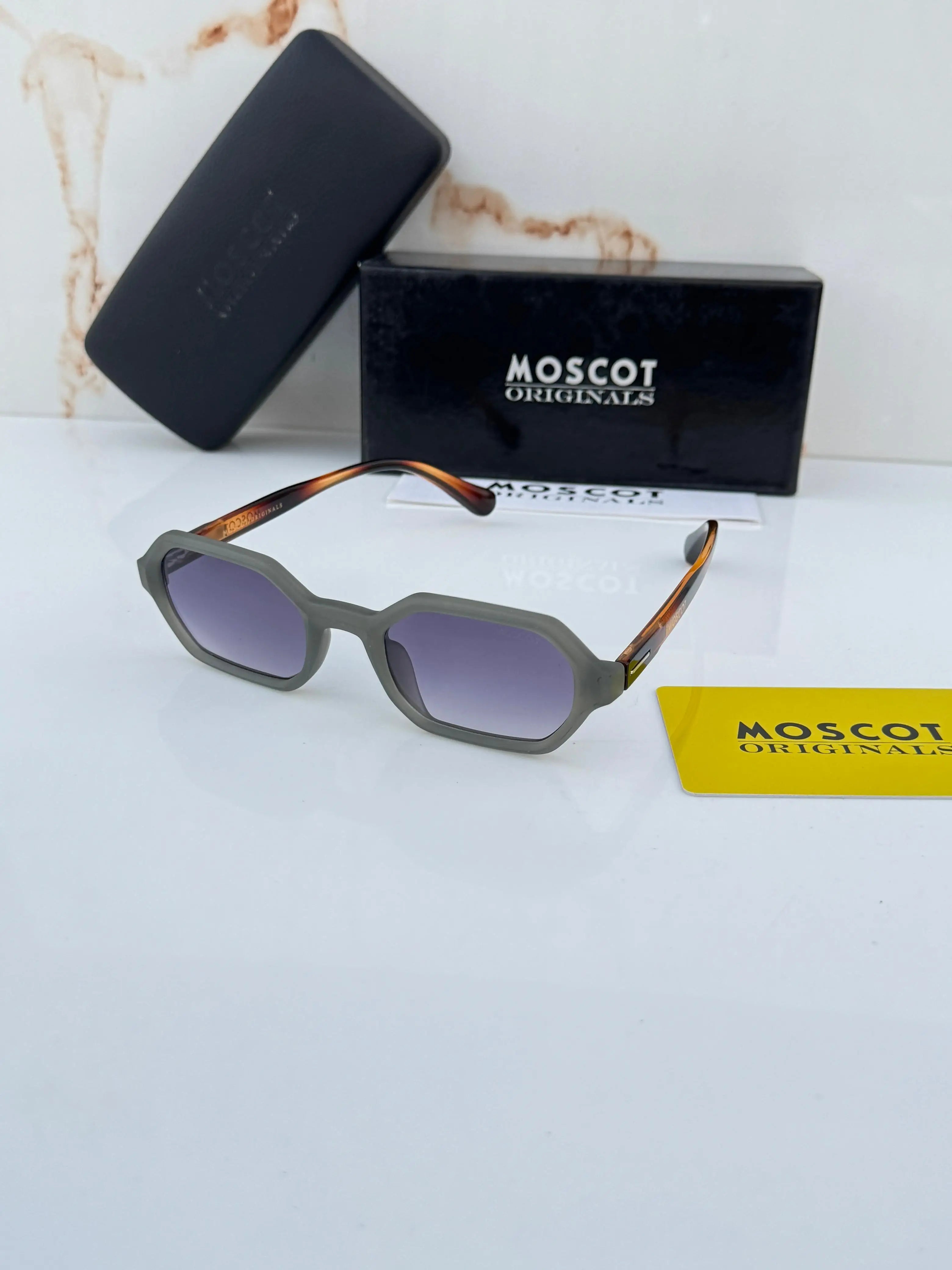 Moscot_1243_matt_grey_tiger Main image
