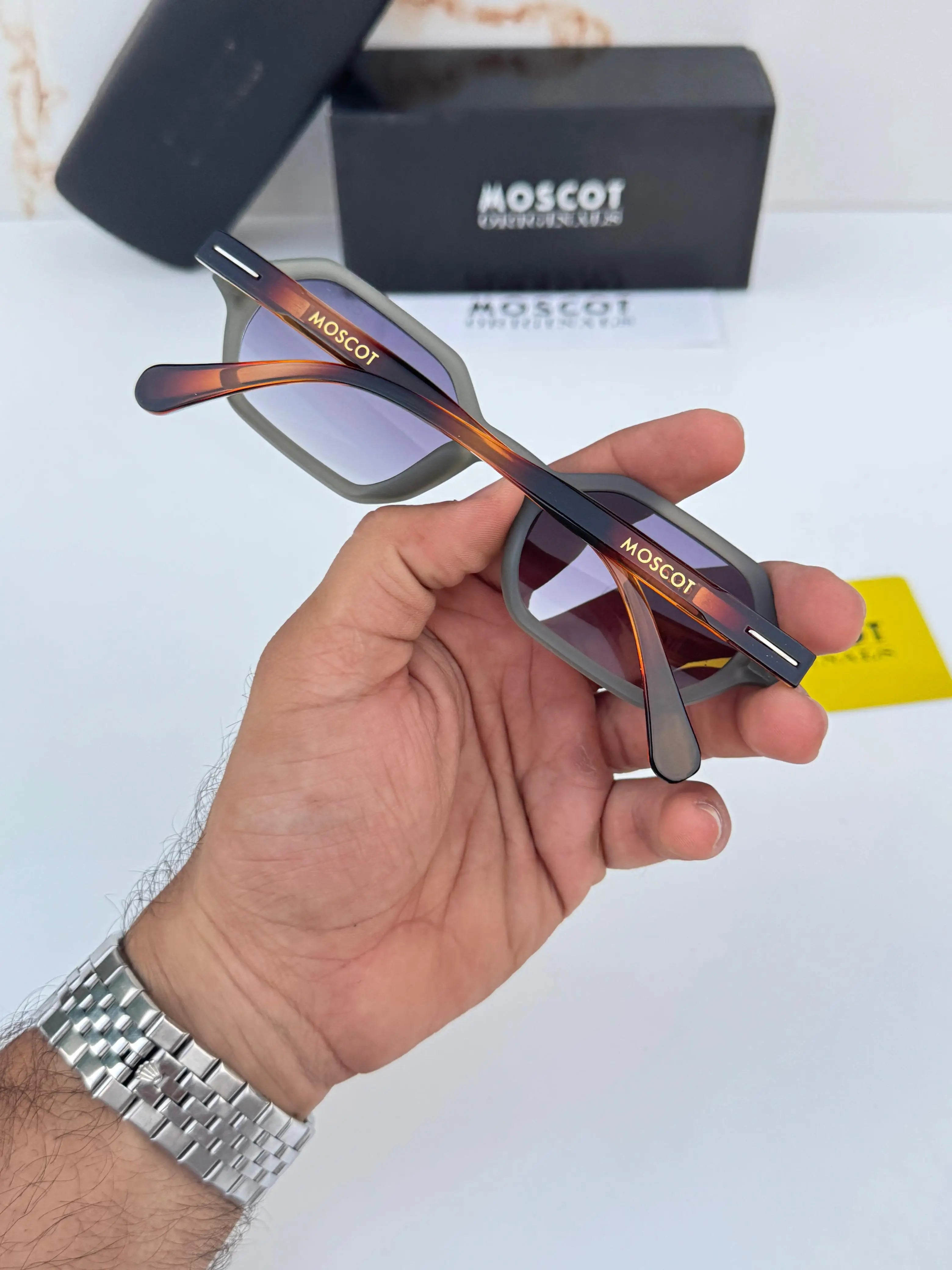 Moscot_1243_matt_grey_tiger
