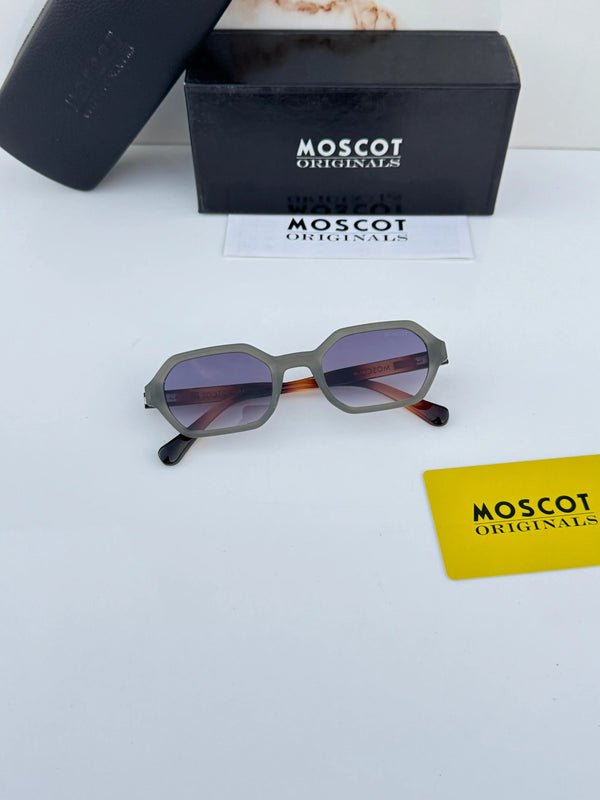 Moscot_1243_matt_grey_tiger