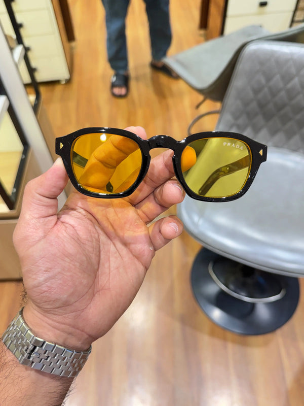 Prada_331_black_yellow