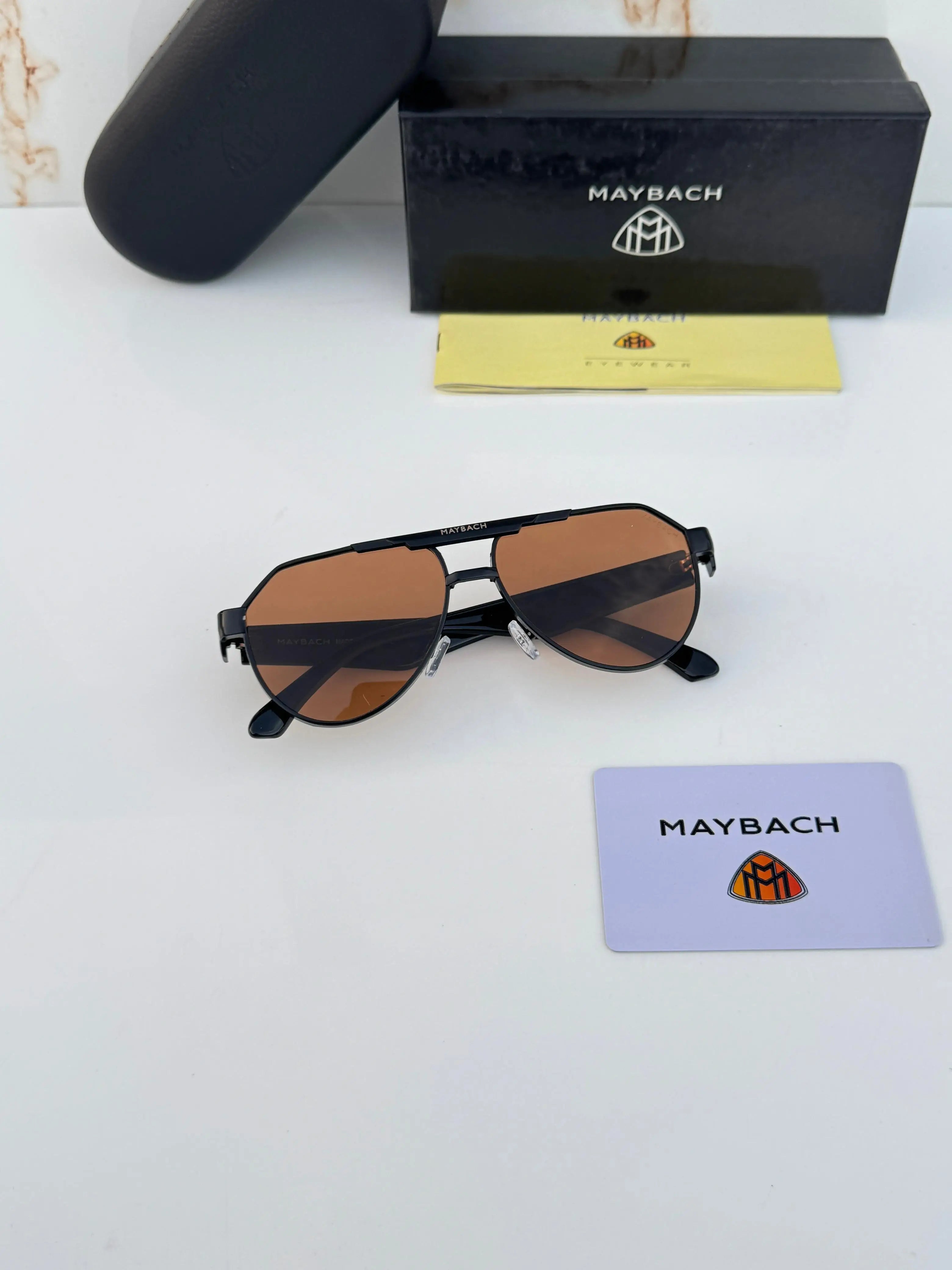 Maybach_7346_black_brown