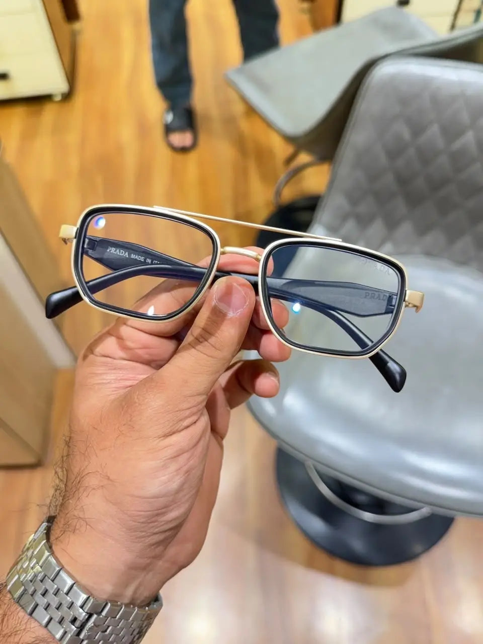 Prada 7384 gold plano