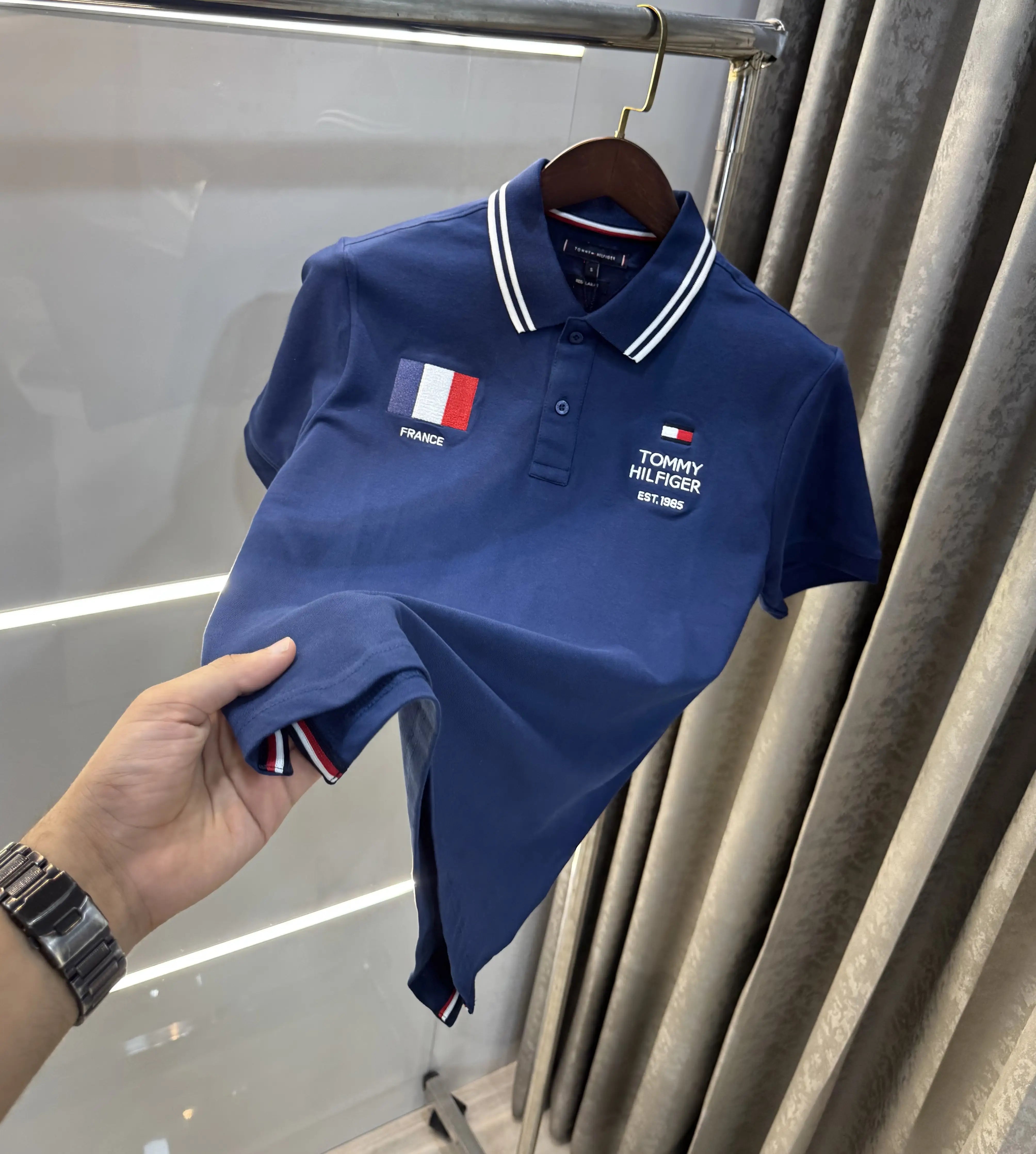 Tomm y Hilfiger Blue Premium Polo T-shirt Secondary image