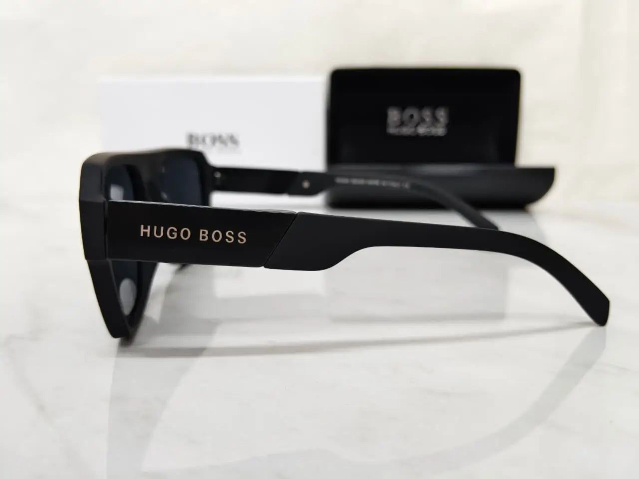 HUGO BOSS 615 MATT BLACK