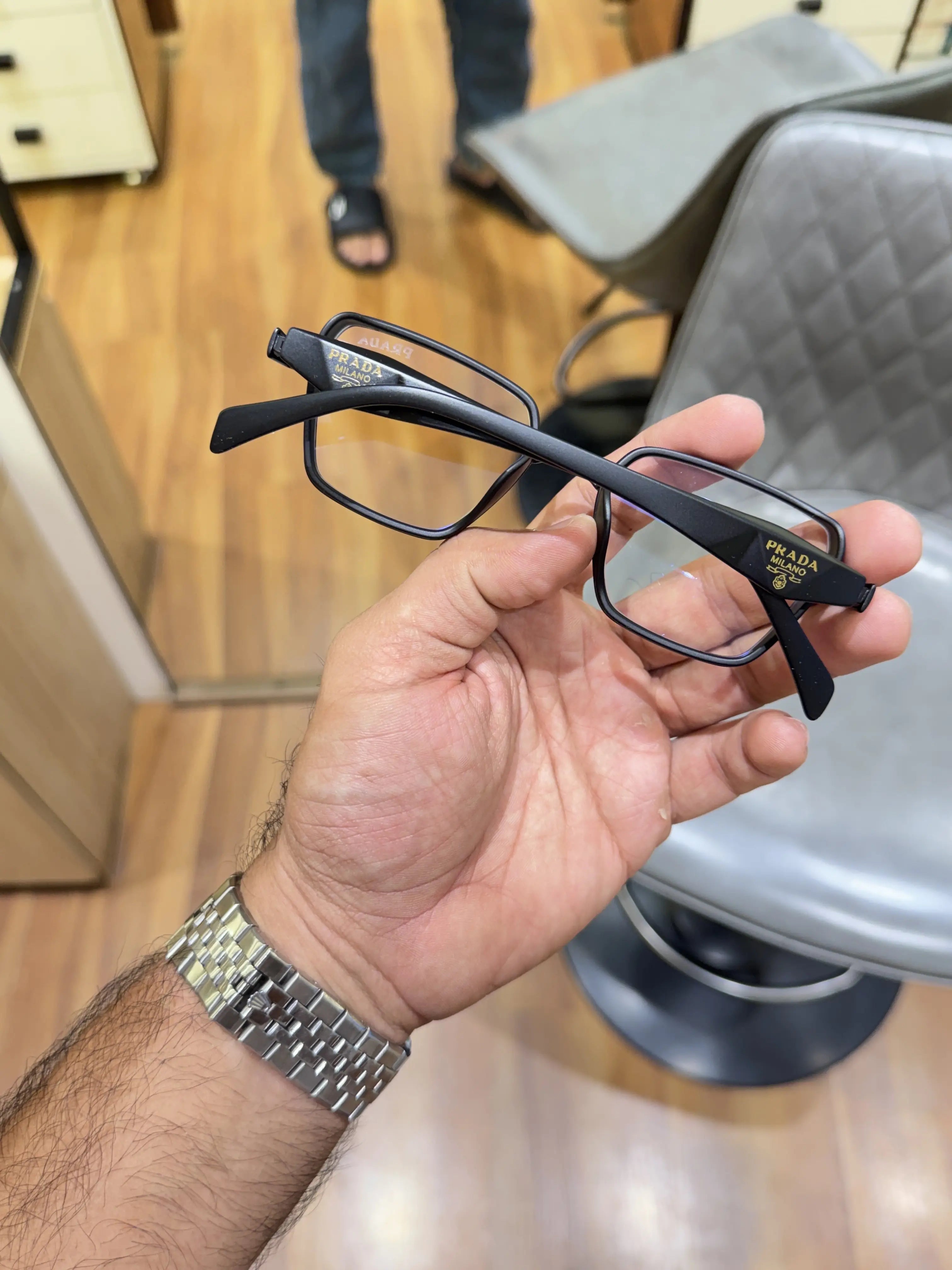 Prada_7381_black_plano