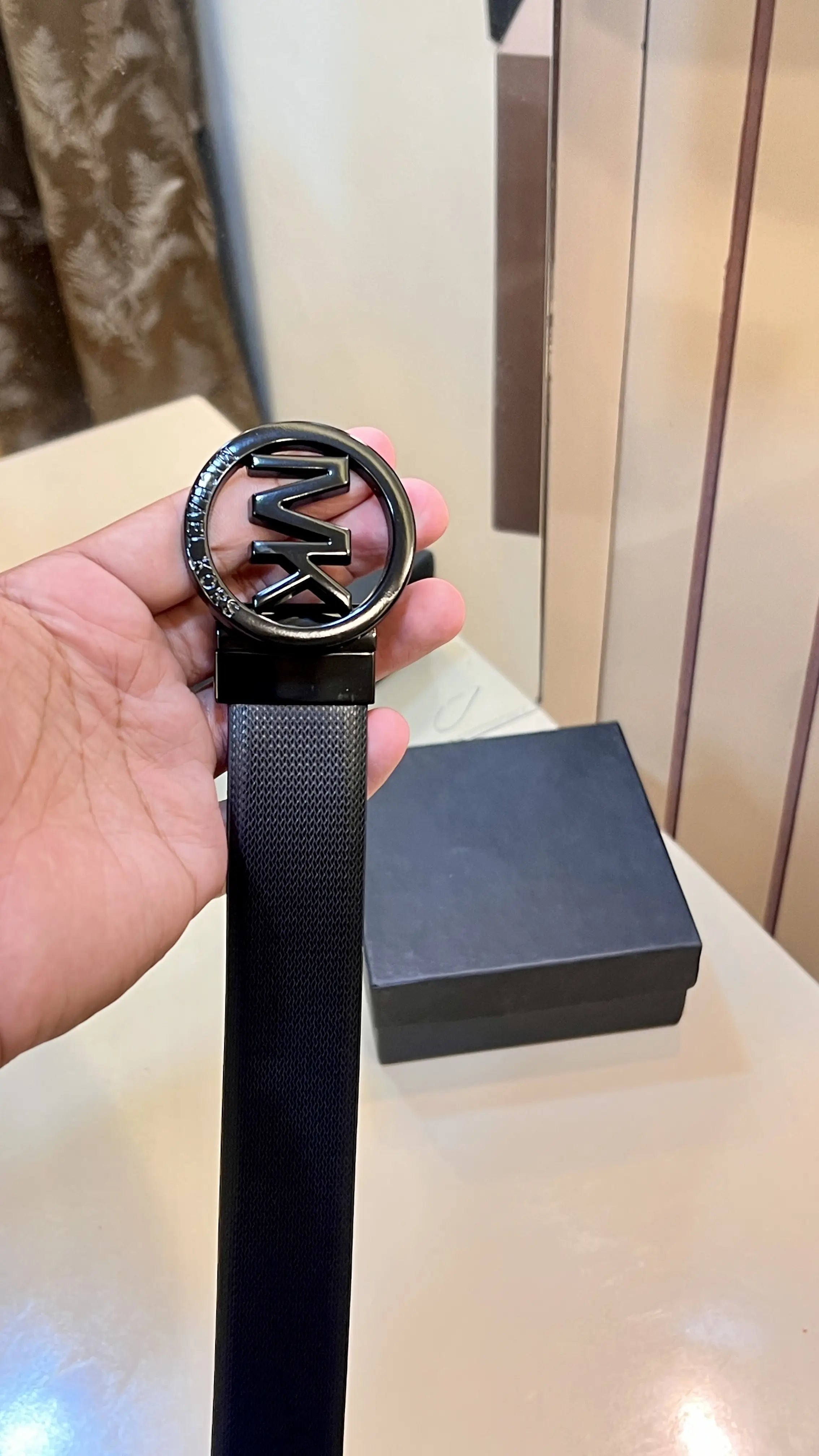 MK MICHEAL KORS PREMIUM QUALITY IMPORTED REVERSIBLE BELT WITH BOX