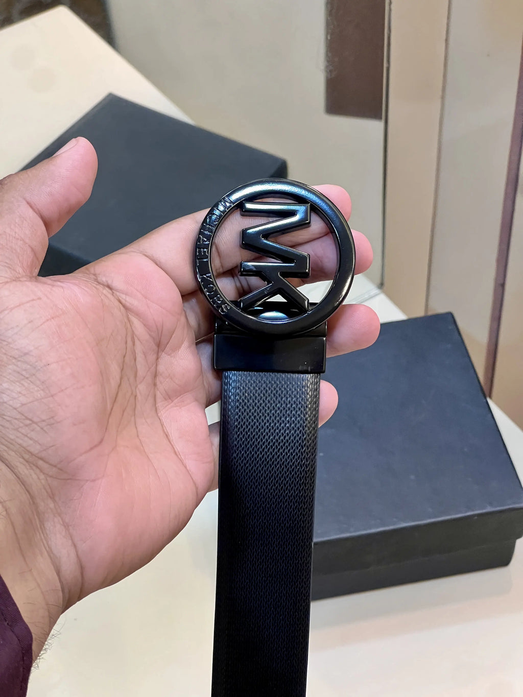 MK MICHEAL KORS PREMIUM QUALITY IMPORTED REVERSIBLE BELT WITH BOX