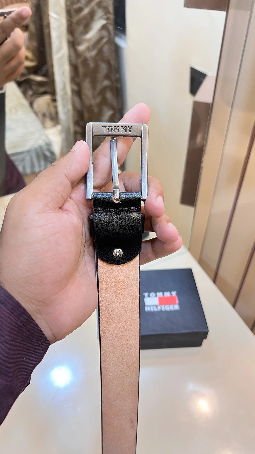 TOMMY HILFIGER PREMIUM QUALITY IMPORTED LEATHER BELT TM-915
