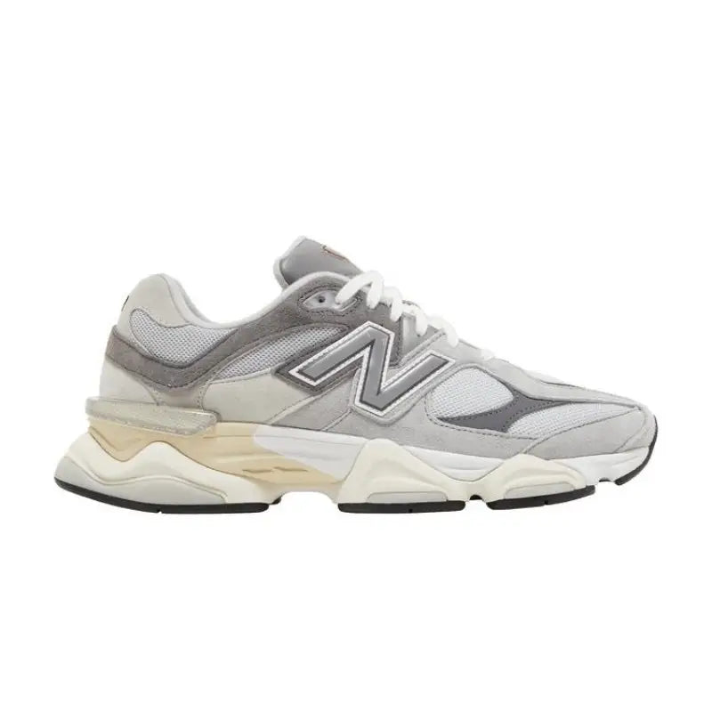 NEW BALANCE 9060 CLOUD RAIN WITH KEYCHAIN Secondary image