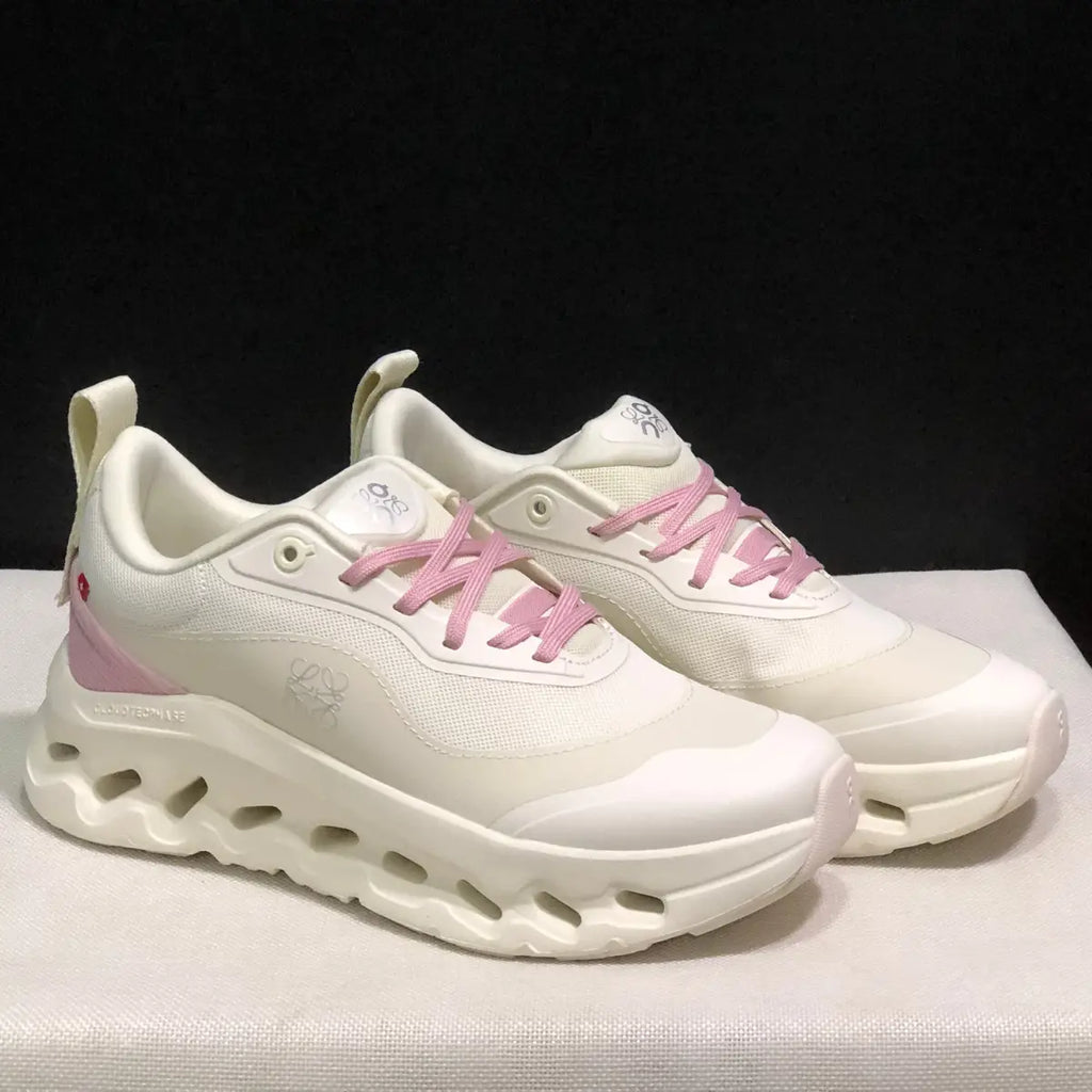 ON RUNNING CLOUDTILT X LOEWE WHITE/PINK