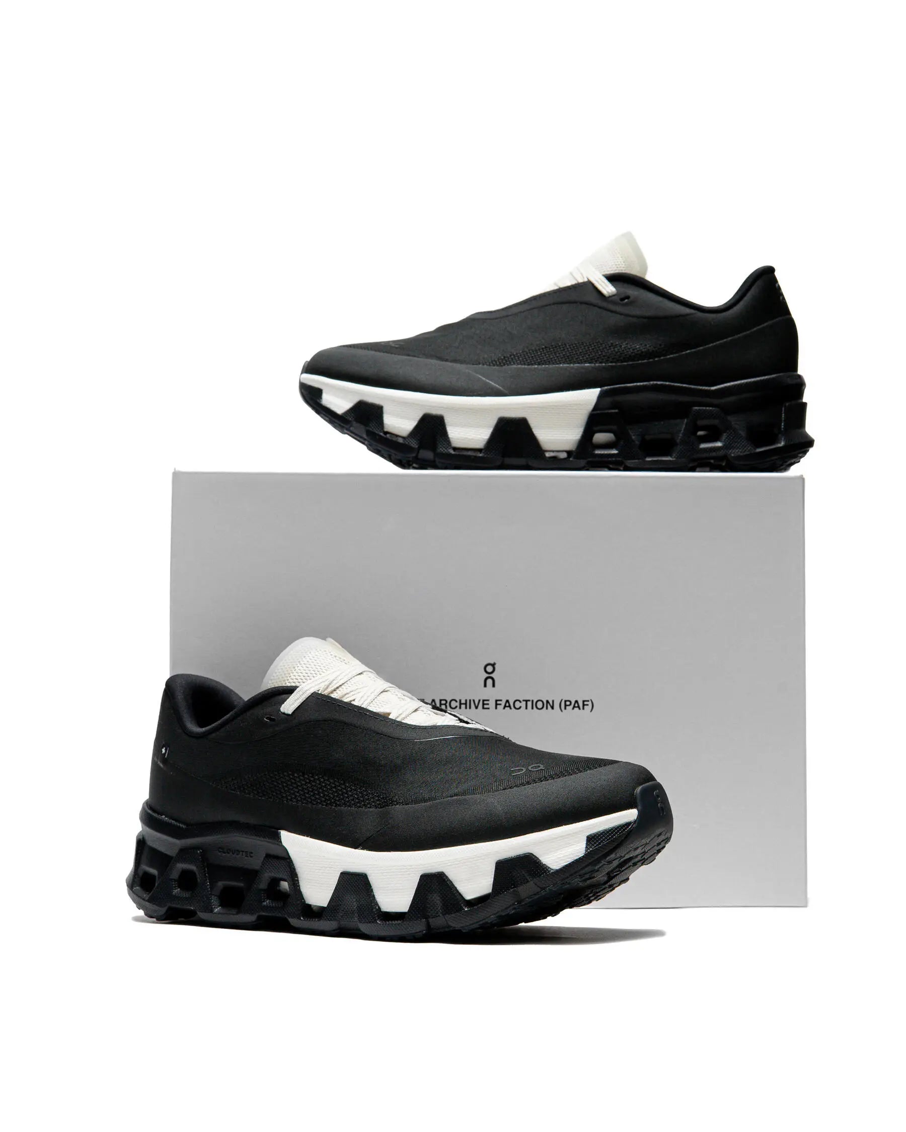 On Running X PAF Cloudmonster Hyper  black Main image
