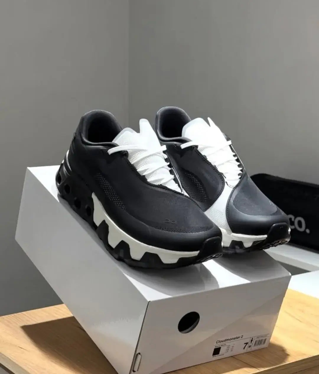 On Running X PAF Cloudmonster Hyper  black Secondary image
