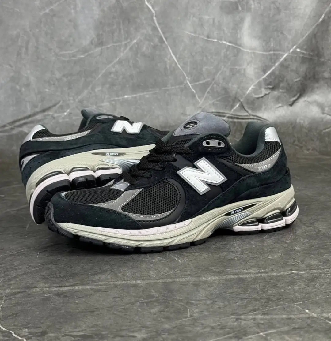 New_Balance 2002R Black Protection Pack