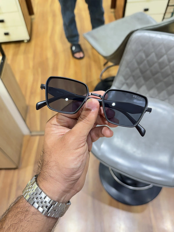 Copy Prada_7381_full_black