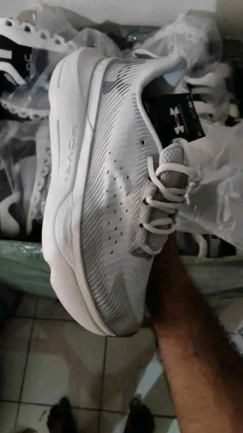 underr armourr Infinite Pro white Secondary image