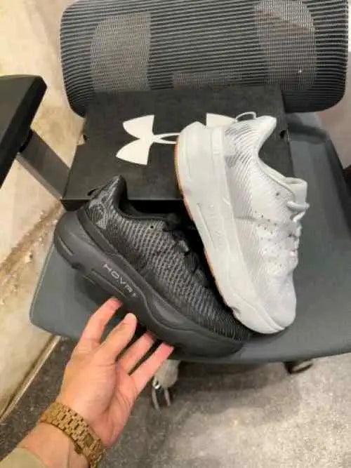 underr armourr Infinite Pro white