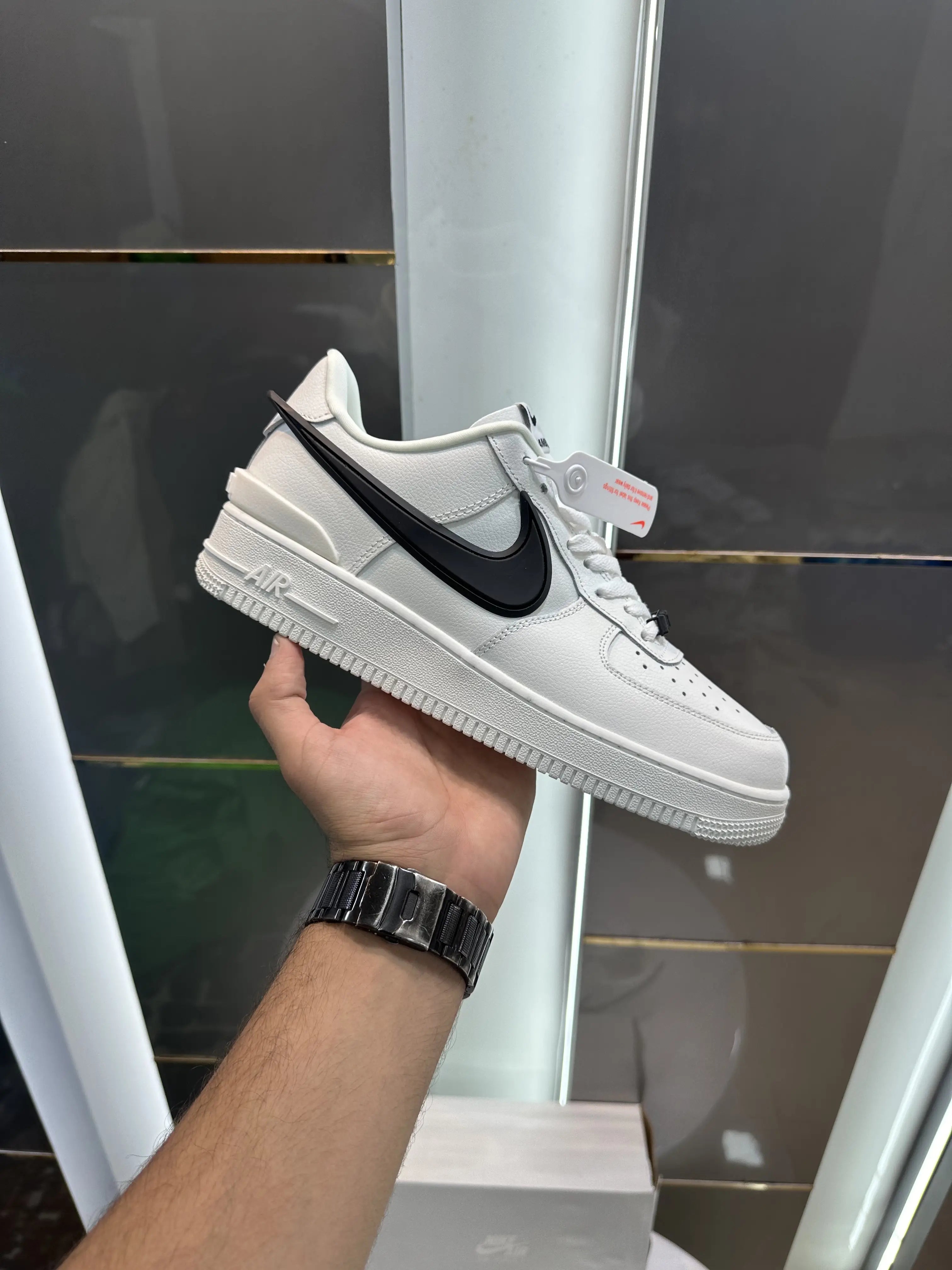 Nike_Airforce 1 Low Ambush White Black Secondary image