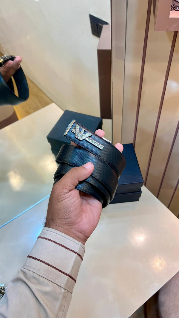 AX ARMANI EXCHANGE PREMIUM QUALITY IMP BELT WITH OG BOX AX-124