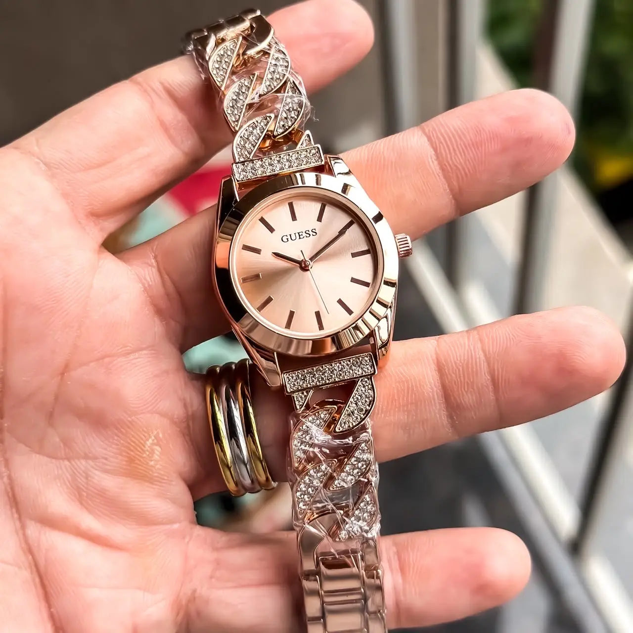 GUESS_LADIES_ROSEGOLD