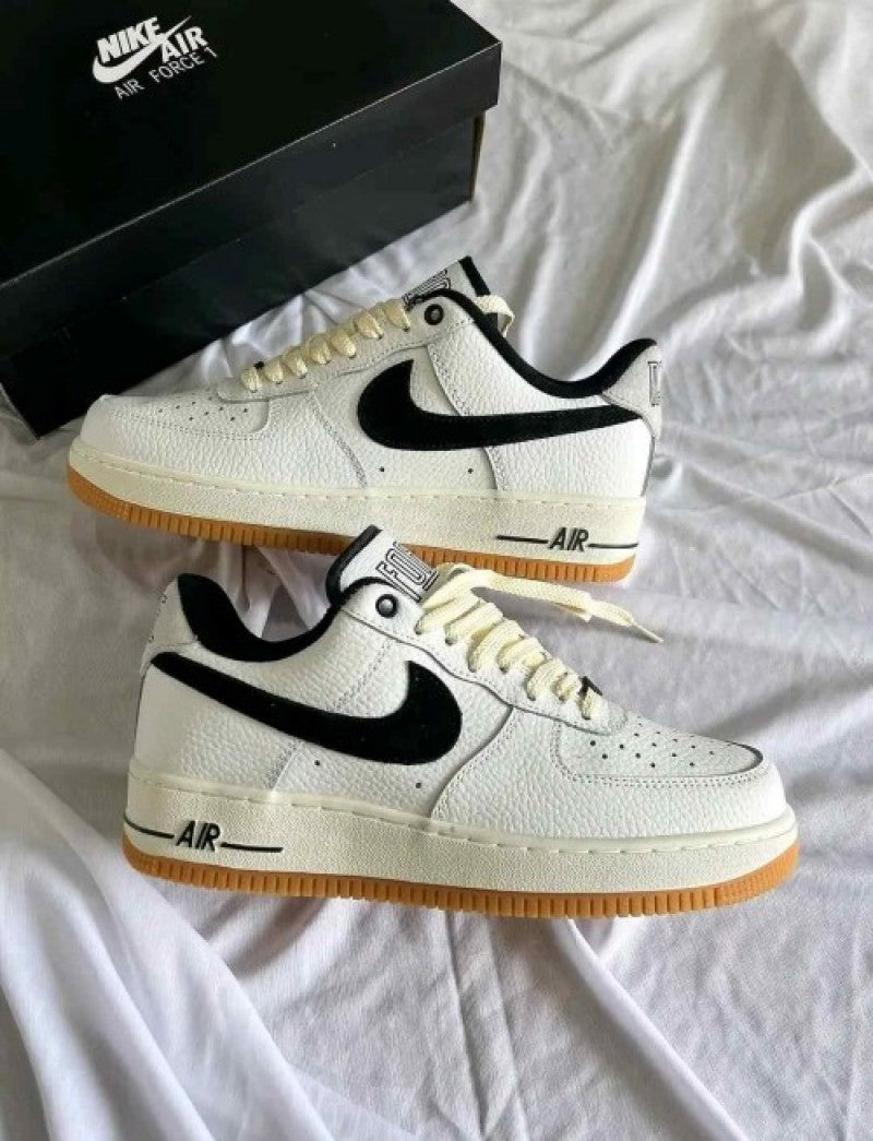 Nikee Airforce 1 Low Command Force