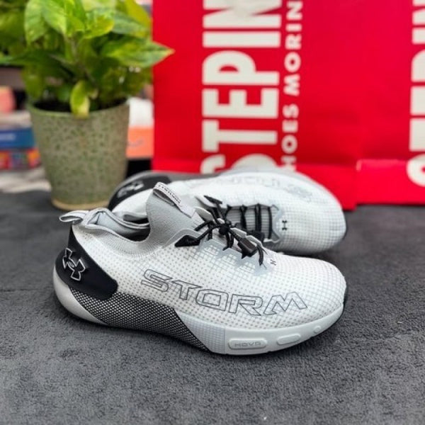 Under Armour Hovr Phantom 3 SE Stor